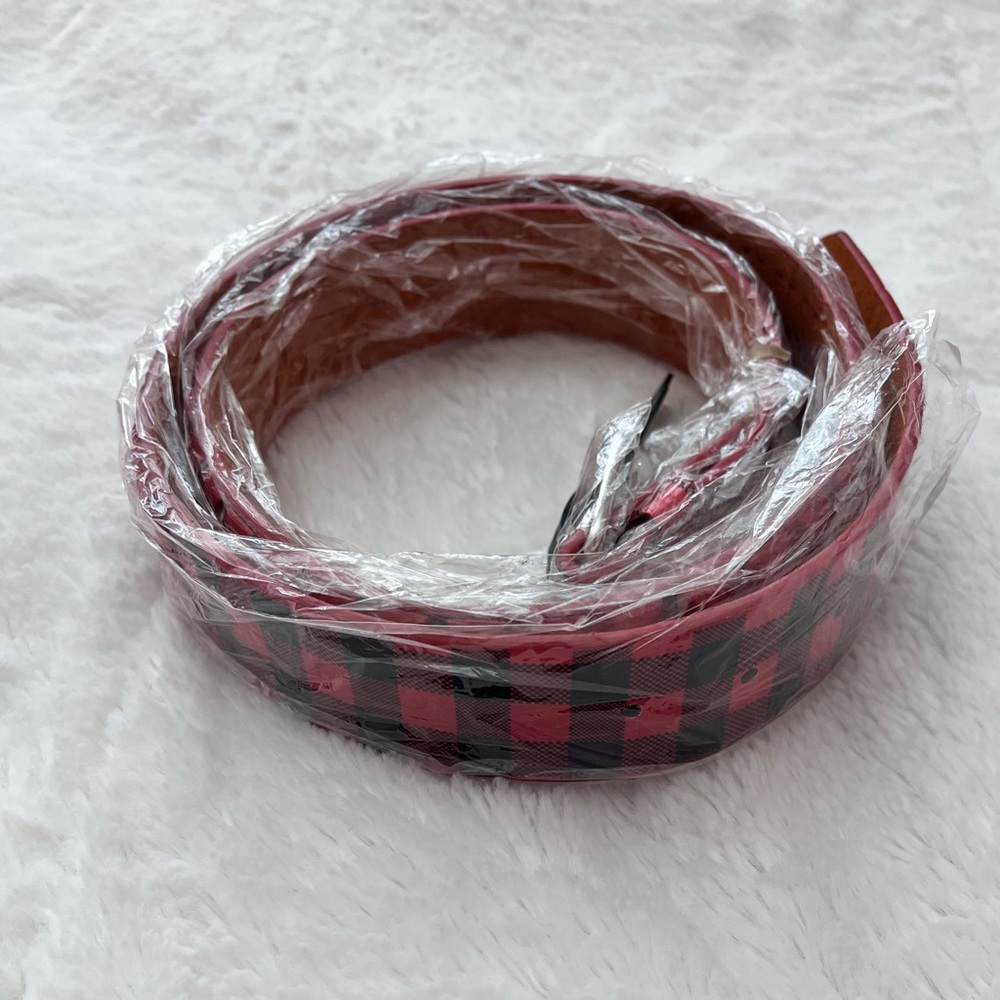 NWOT red and black checkered belt